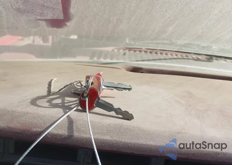 1985 Ford F250 z USA, uszkodzony, nr VIN 1FTHF26L0FPA76526